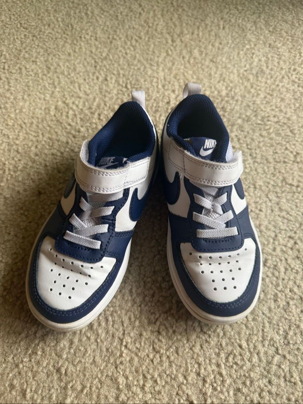 NIKE BOY TODDLER COURT BOROUGH LOW SNEAKER size 10.5C